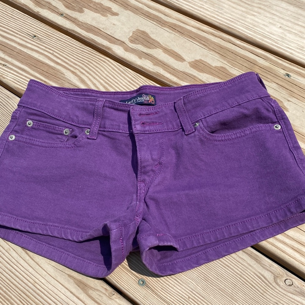 Levi’s Jean Shorts Size 7
